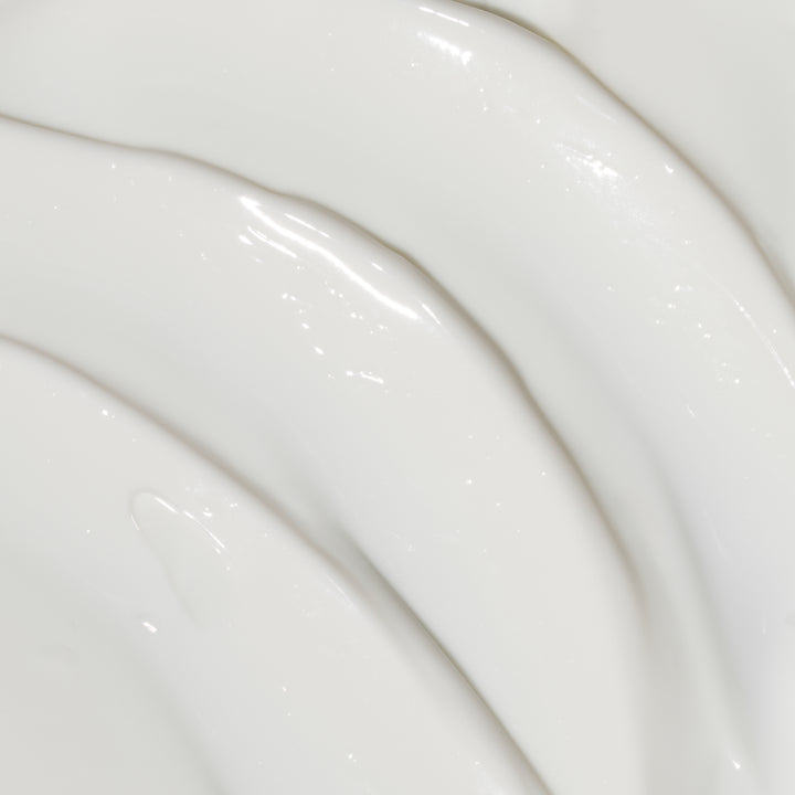 Nawilżająco-ujędrniający balsam do ciała Śliwka z cynamonem 180 ml